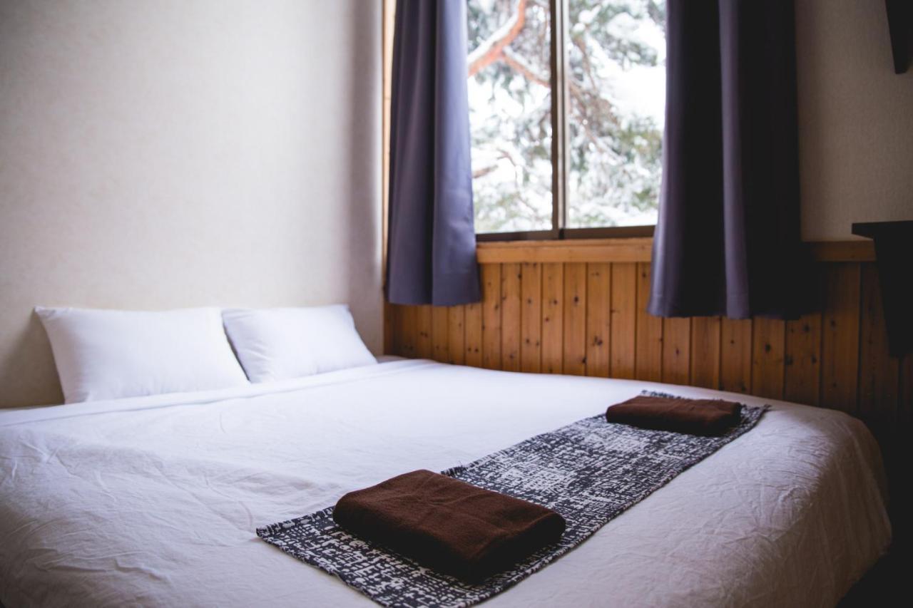 Hakuba Cortina Lodge Otari Exterior photo